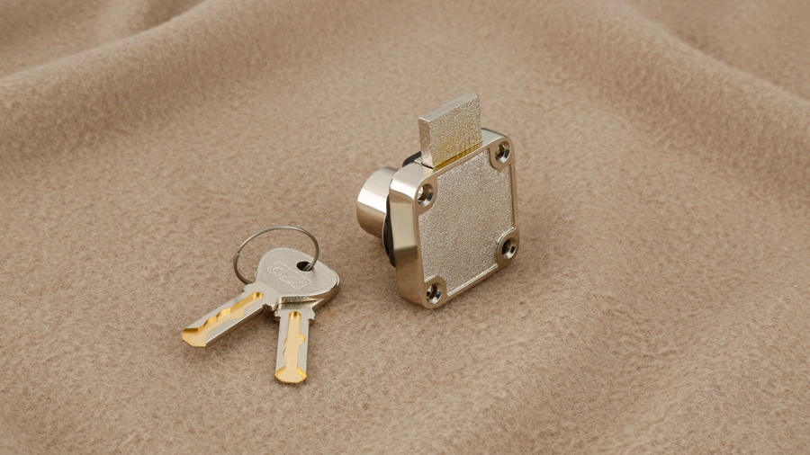 MULTI LOCK SQUARE